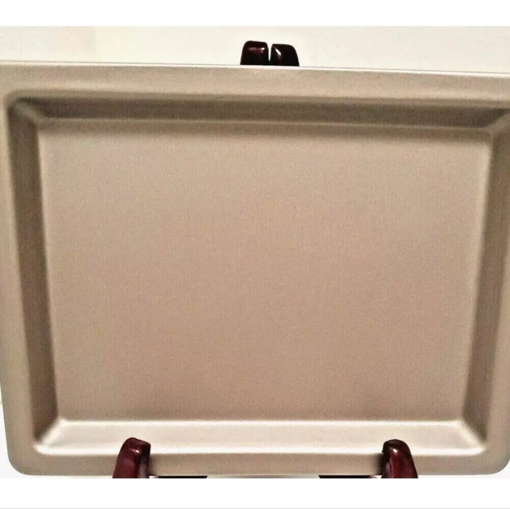 DKNY Astor Place Soap Dish Polished Metal & Matte Bronze Metal Finish 5"×3"